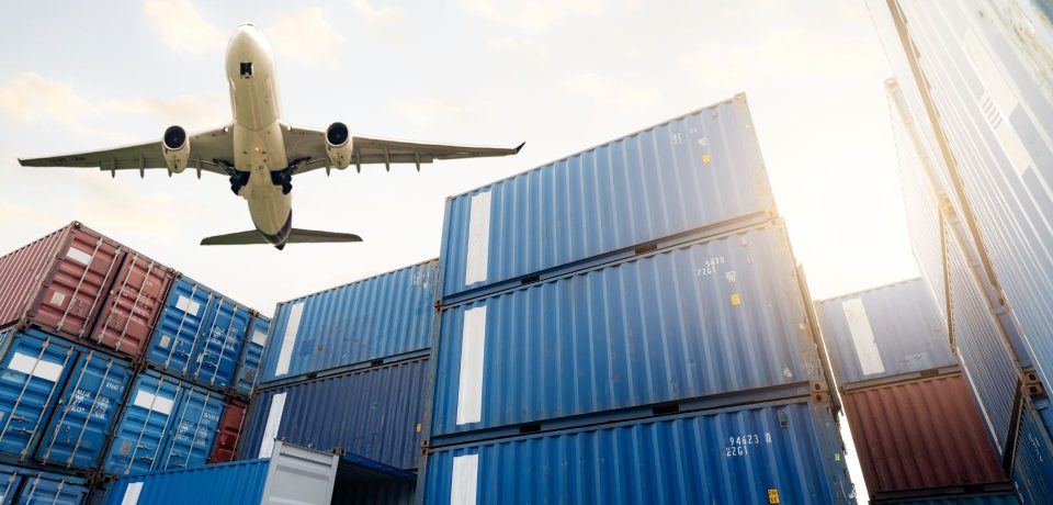 ventajas-de-la-logistica-aerea-en-el-transporte-internacional-de-mercancias